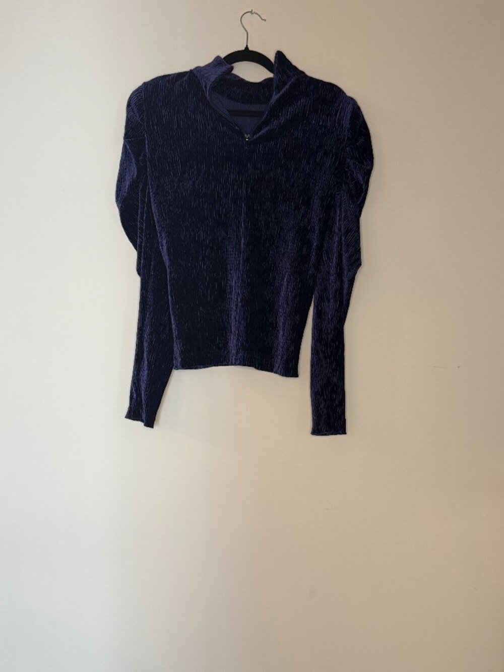 PatBO Velvet Juliet Sleeve Sweater purple Size M